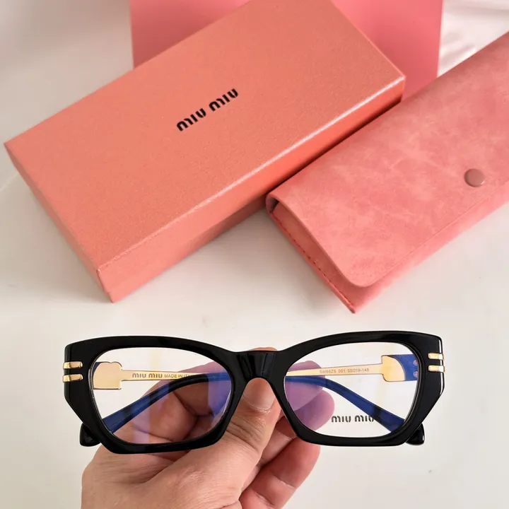 スーパーコピー ミュウミュウ サングラス