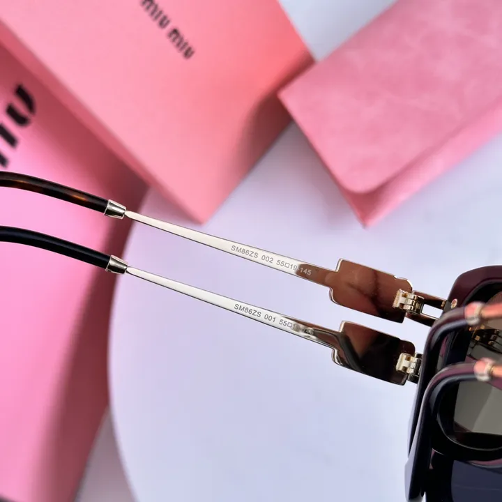 スーパーコピー ミュウミュウ サングラス