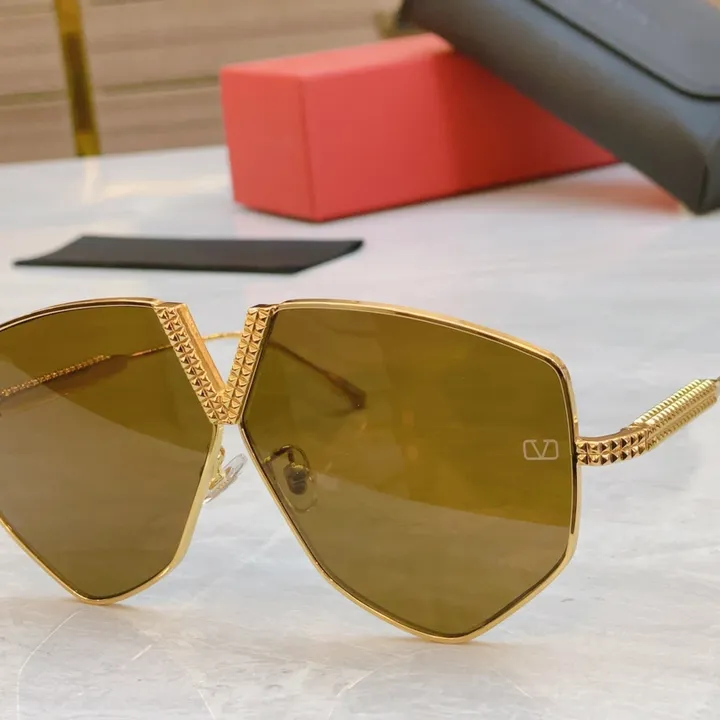 スーパーコピー ヴァレンティノ サングラス