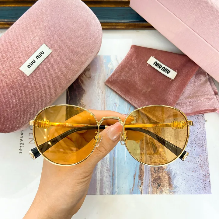 スーパーコピー ミュウミュウ サングラス