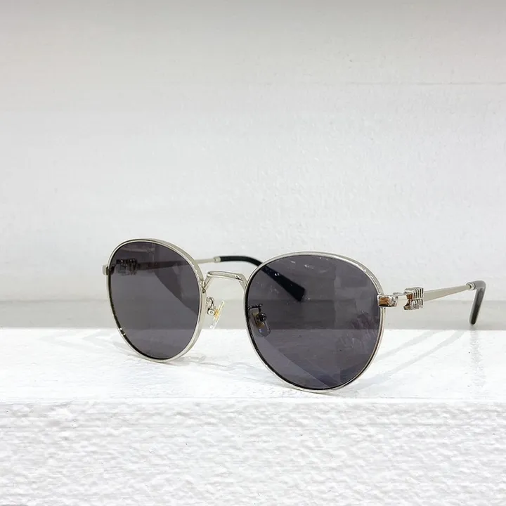 スーパーコピー ミュウミュウ サングラス