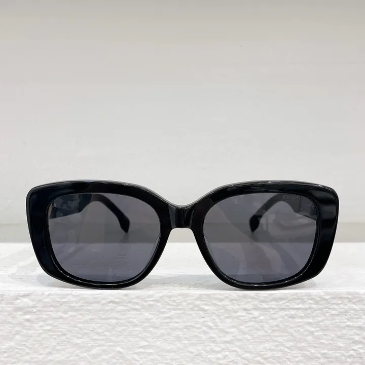 スーパーコピー フェンディ サングラス