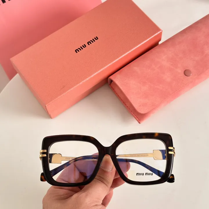 スーパーコピー ミュウミュウ サングラス