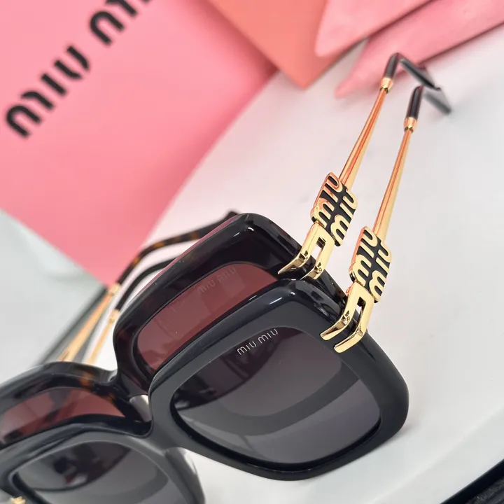 スーパーコピー ミュウミュウ サングラス