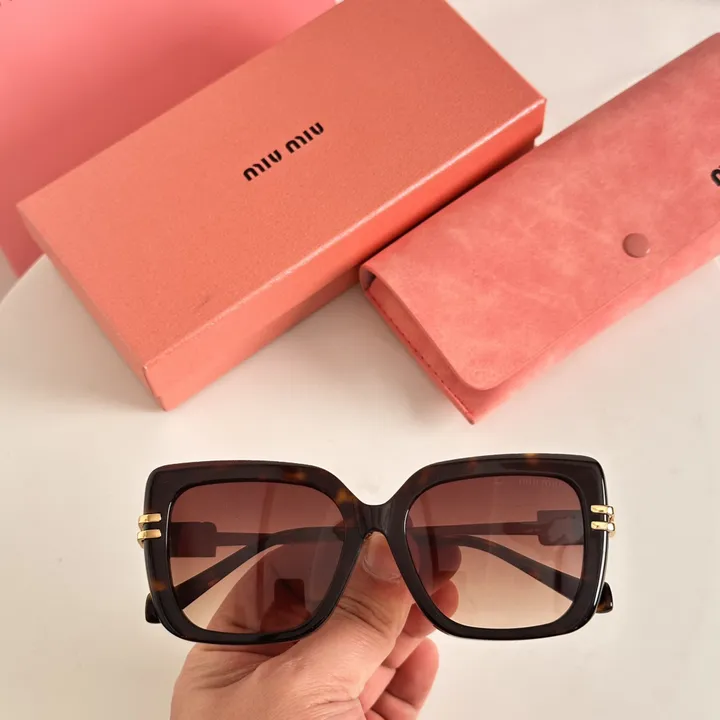 スーパーコピー ミュウミュウ サングラス