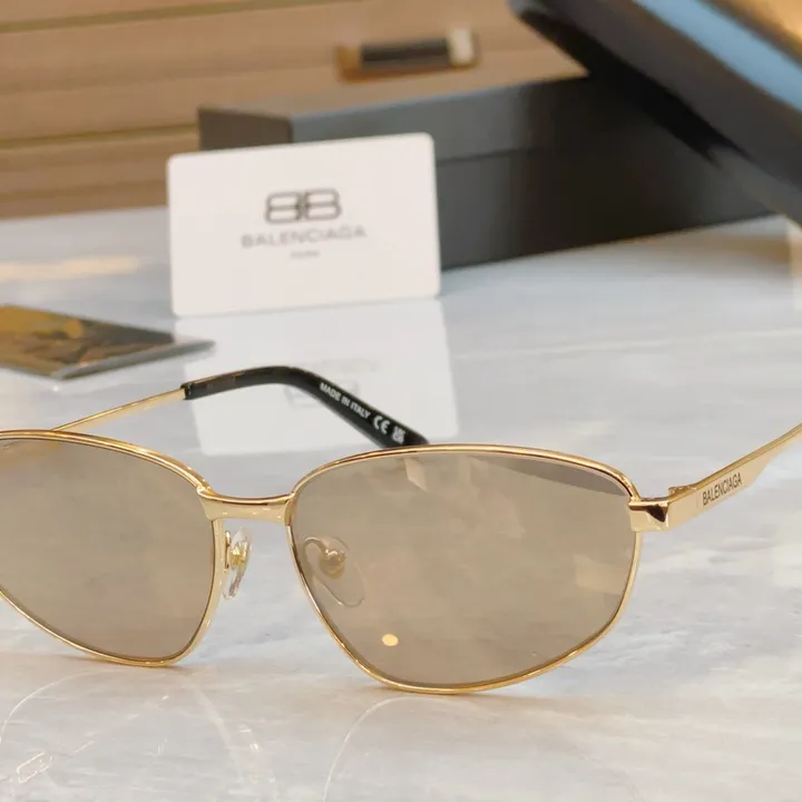 スーパーコピー バレンシアガ サングラス