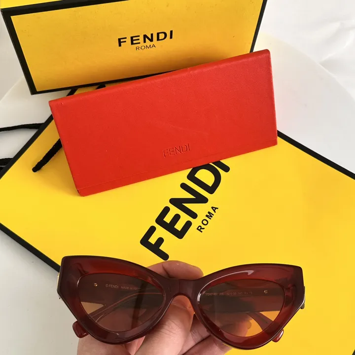 スーパーコピー フェンディ サングラス