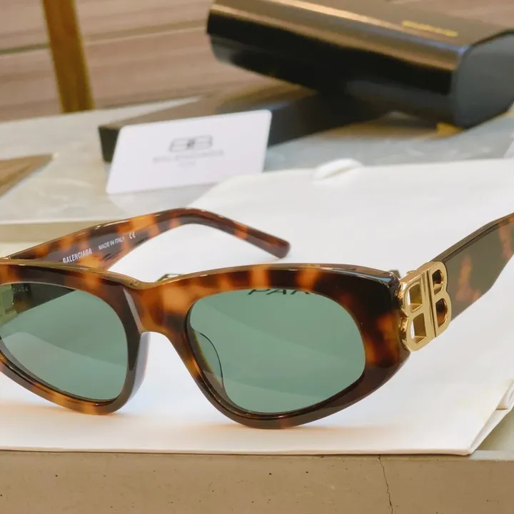 スーパーコピー バレンシアガ サングラス