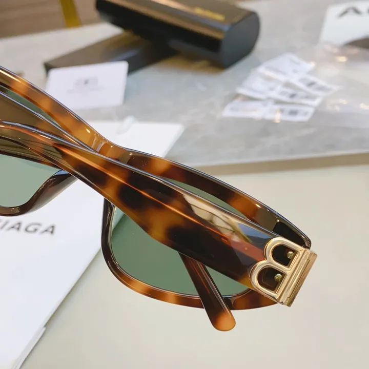 スーパーコピー バレンシアガ サングラス