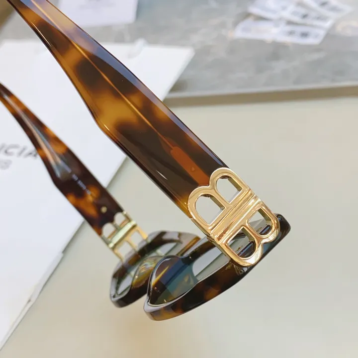 スーパーコピー バレンシアガ サングラス