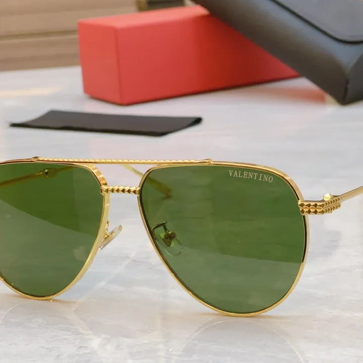 スーパーコピー ヴァレンティノ サングラス