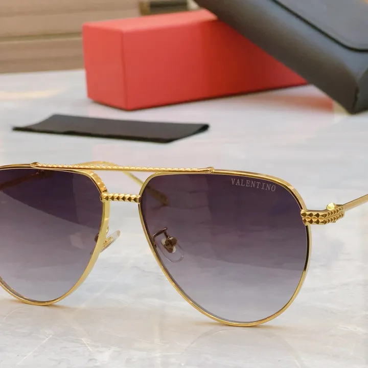 スーパーコピー ヴァレンティノ サングラス
