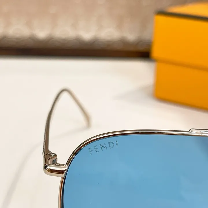 スーパーコピー フェンディ サングラス