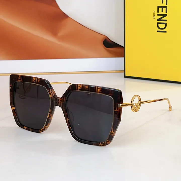 スーパーコピー フェンディ サングラス