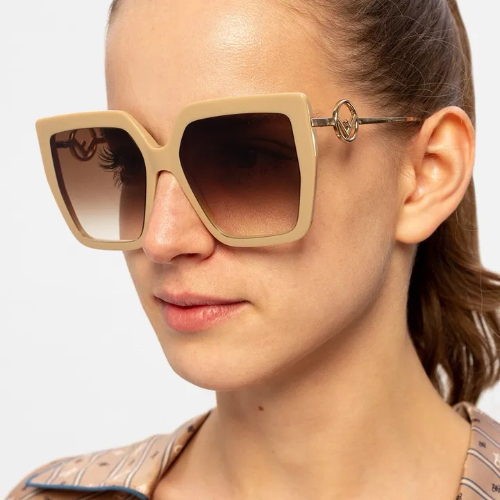 スーパーコピー フェンディ サングラス