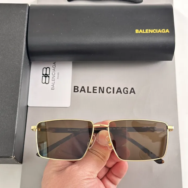 スーパーコピー バレンシアガ サングラス