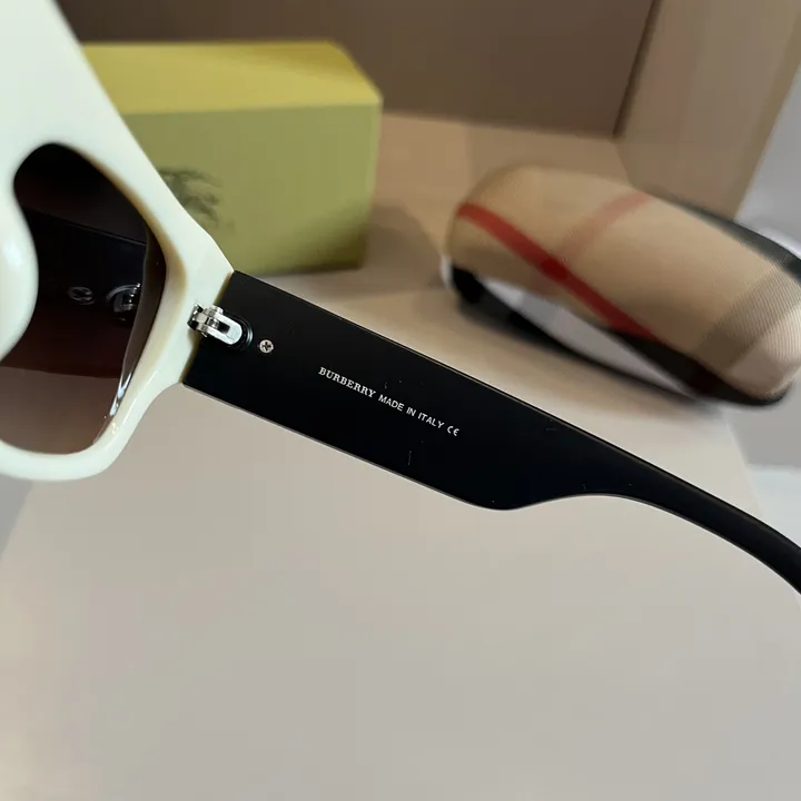 スーパーコピー バーバリー ス サングラス