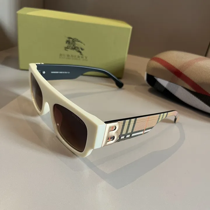 スーパーコピー バーバリー ス サングラス