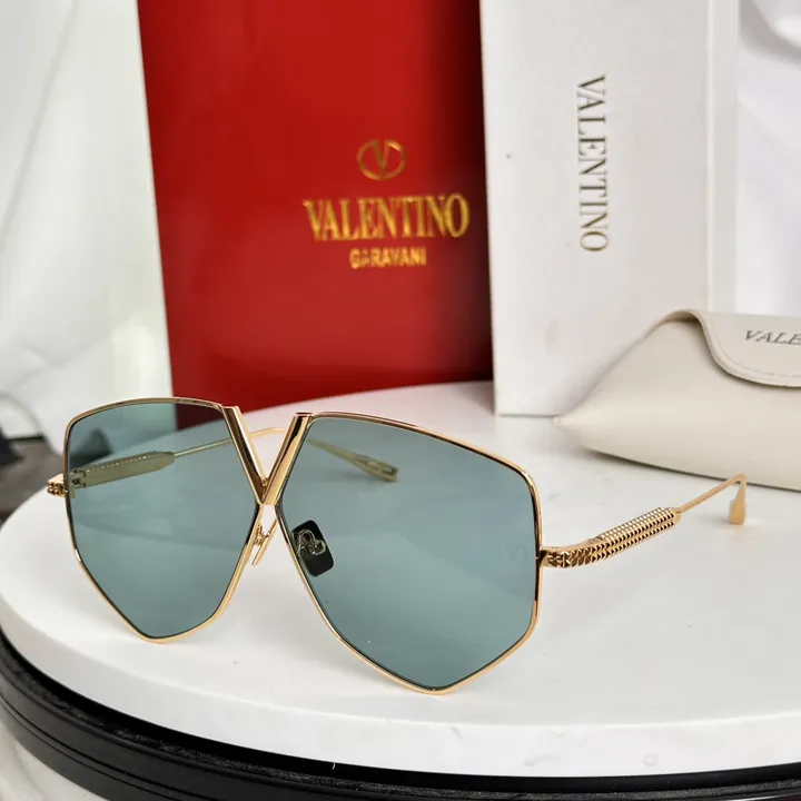 スーパーコピー ヴァレンティノ サングラス