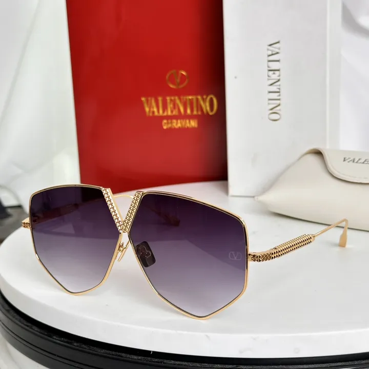 スーパーコピー ヴァレンティノ サングラス