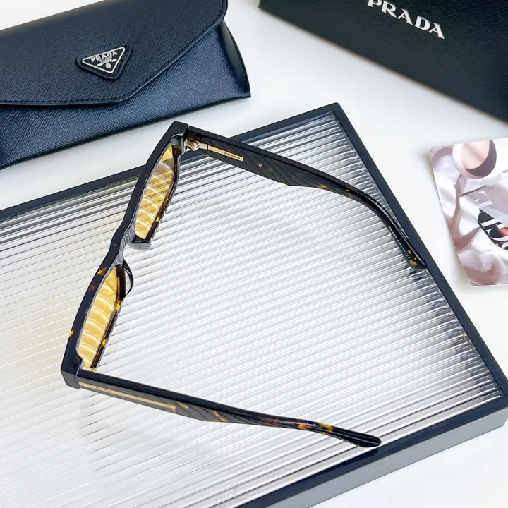 スーパーコピー プラダ サングラス