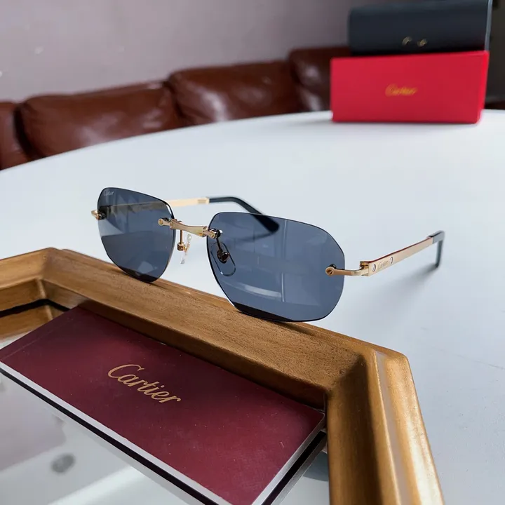 スーパーコピー カルティエ サングラス