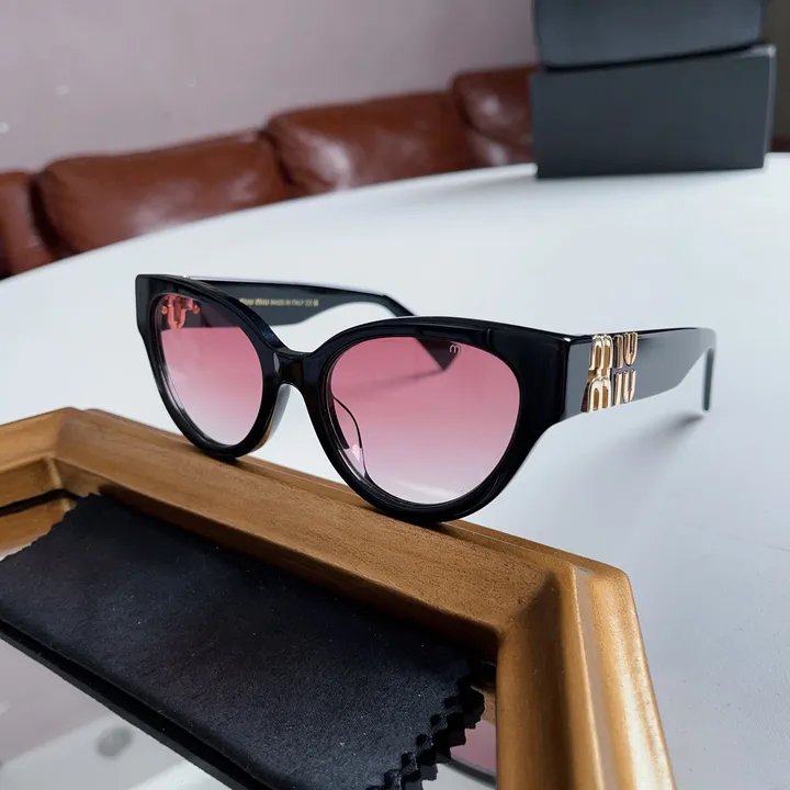 スーパーコピー ミュウミュウ サングラス