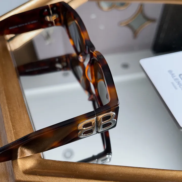 スーパーコピー バレンシアガ サングラス