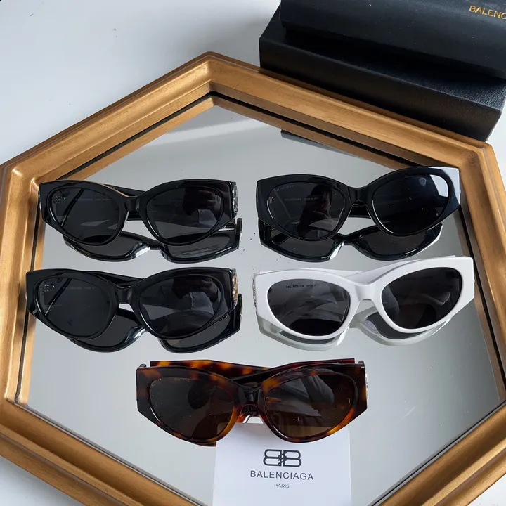 スーパーコピー バレンシアガ サングラス