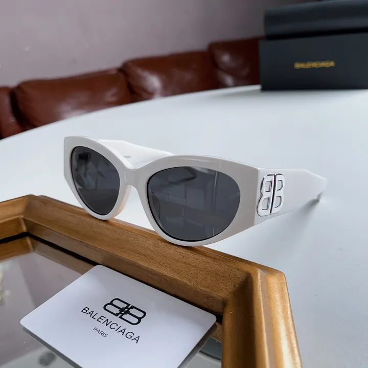 スーパーコピー バレンシアガ サングラス