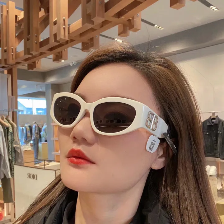 スーパーコピー バレンシアガ サングラス