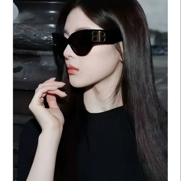 スーパーコピー バレンシアガ サングラス