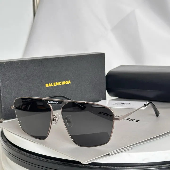 スーパーコピー バレンシアガ サングラス