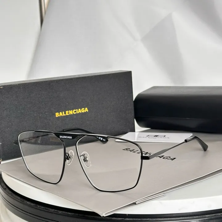 スーパーコピー バレンシアガ サングラス