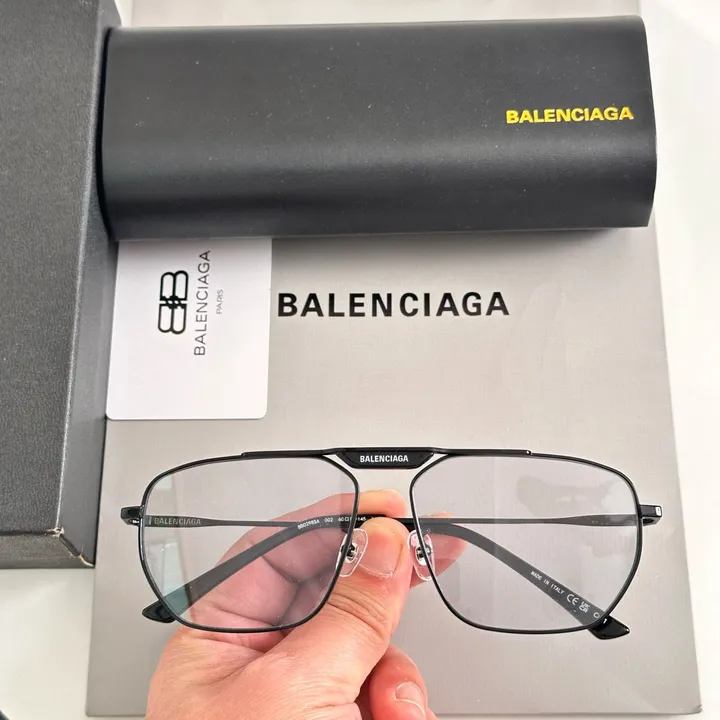 スーパーコピー バレンシアガ サングラス