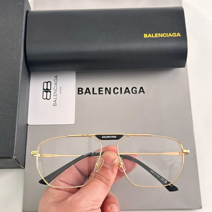 スーパーコピー バレンシアガ サングラス