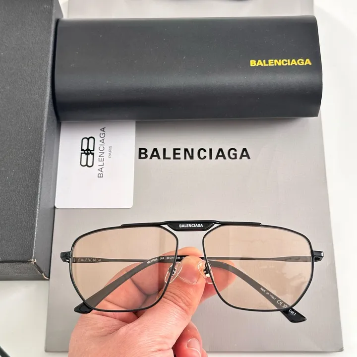 スーパーコピー バレンシアガ サングラス