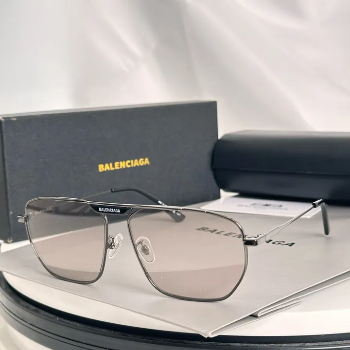 スーパーコピー バレンシアガ サングラス
