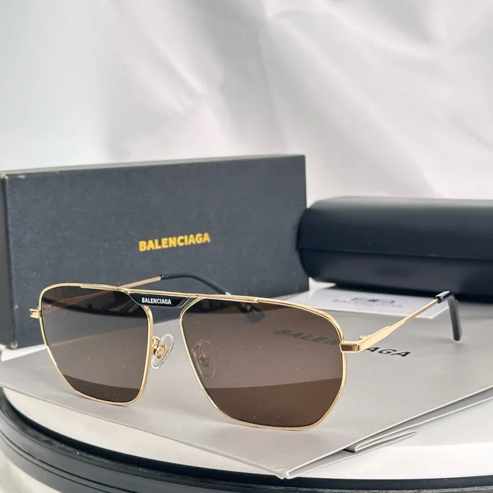 スーパーコピー バレンシアガ サングラス