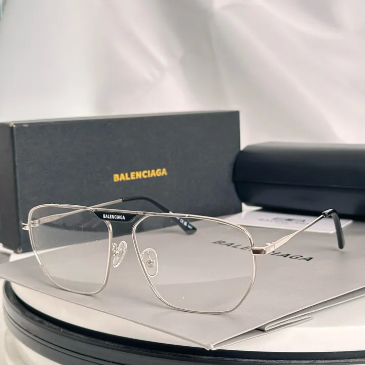 スーパーコピー バレンシアガ サングラス