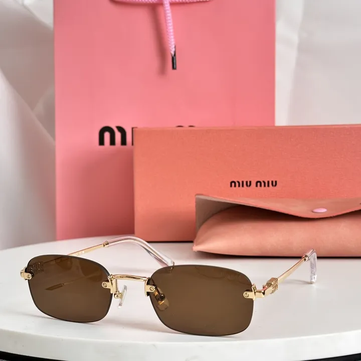 スーパーコピー ミュウミュウ サングラス