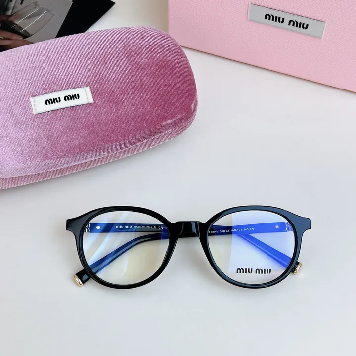 スーパーコピー ミュウミュウ サングラス