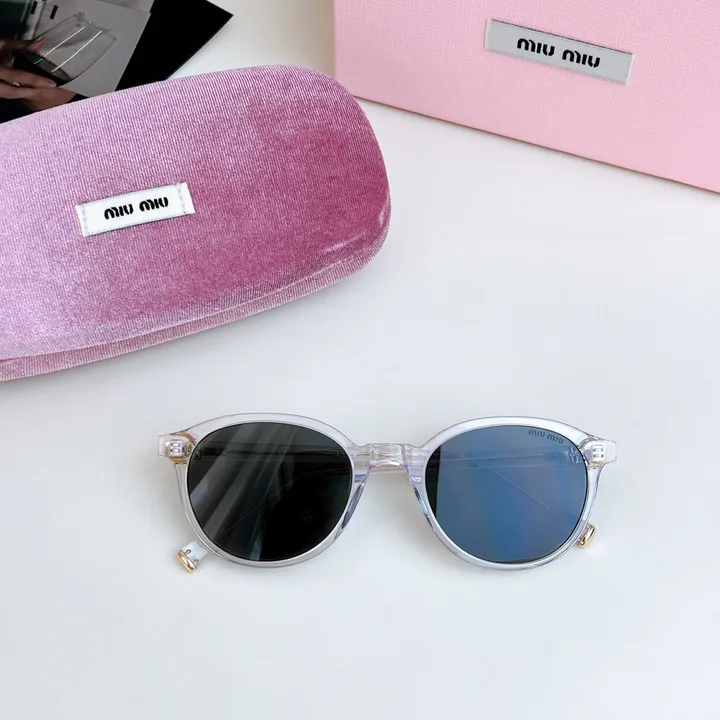 スーパーコピー ミュウミュウ サングラス