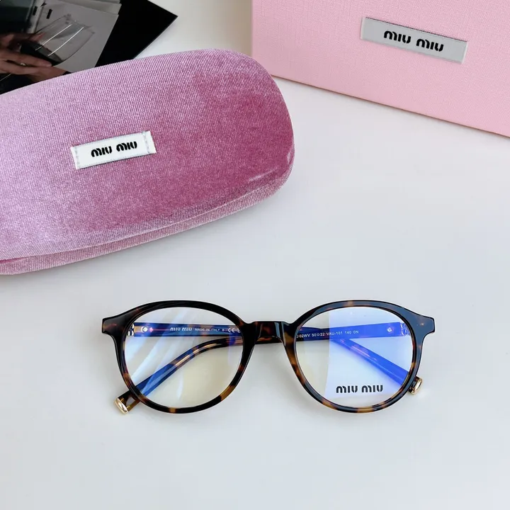 スーパーコピー ミュウミュウ サングラス