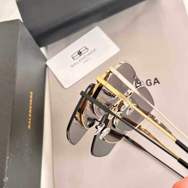 スーパーコピー バレンシアガ サングラス