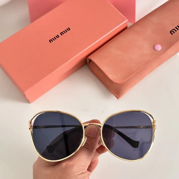 スーパーコピー ミュウミュウ サングラス
