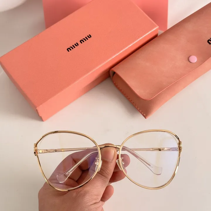 スーパーコピー ミュウミュウ サングラス