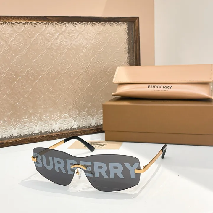 スーパーコピー バーバリー ス サングラス