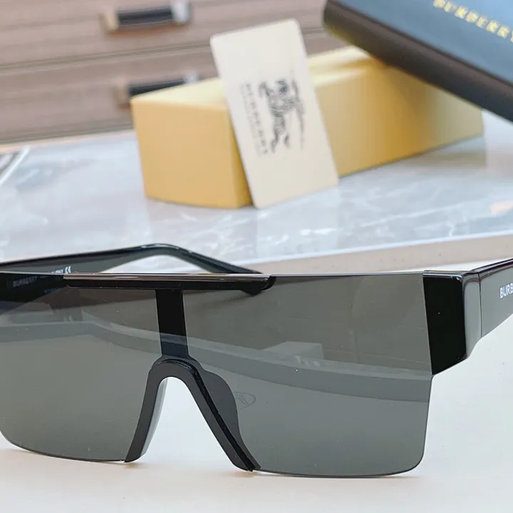 スーパーコピー バーバリー ス サングラス