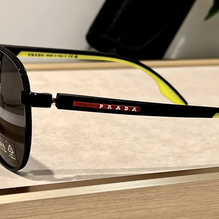 スーパーコピー イブサンローラン サングラス